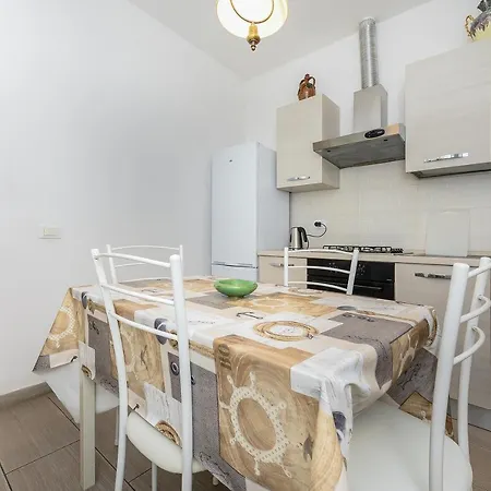 Апартаменти La Casa Di Milena